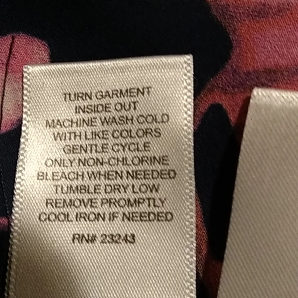 Off the shoulder Top * NWOT * - Picture 5 of 6